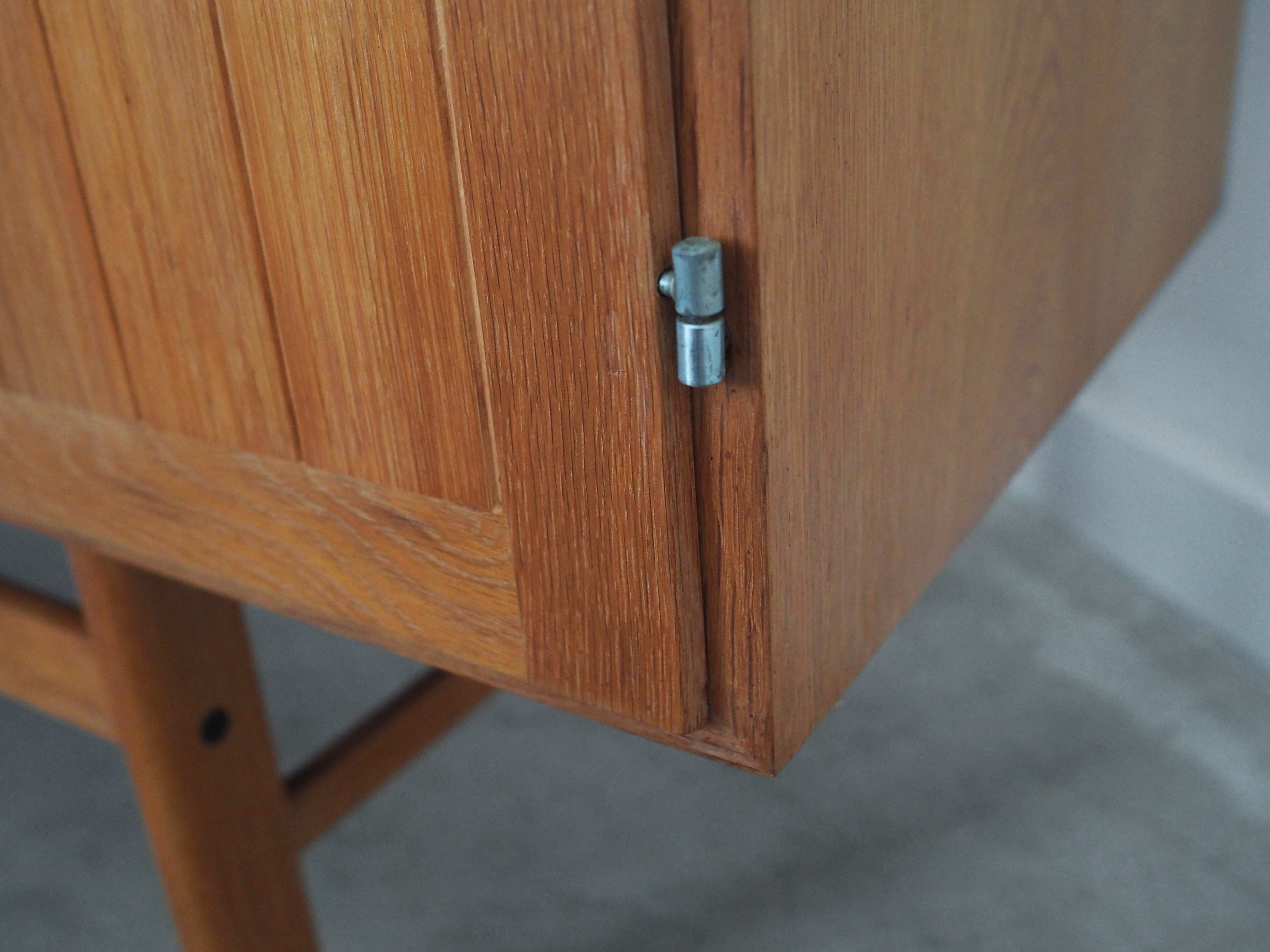 Enfilade en frêne, design danois, années 1970, Danemark