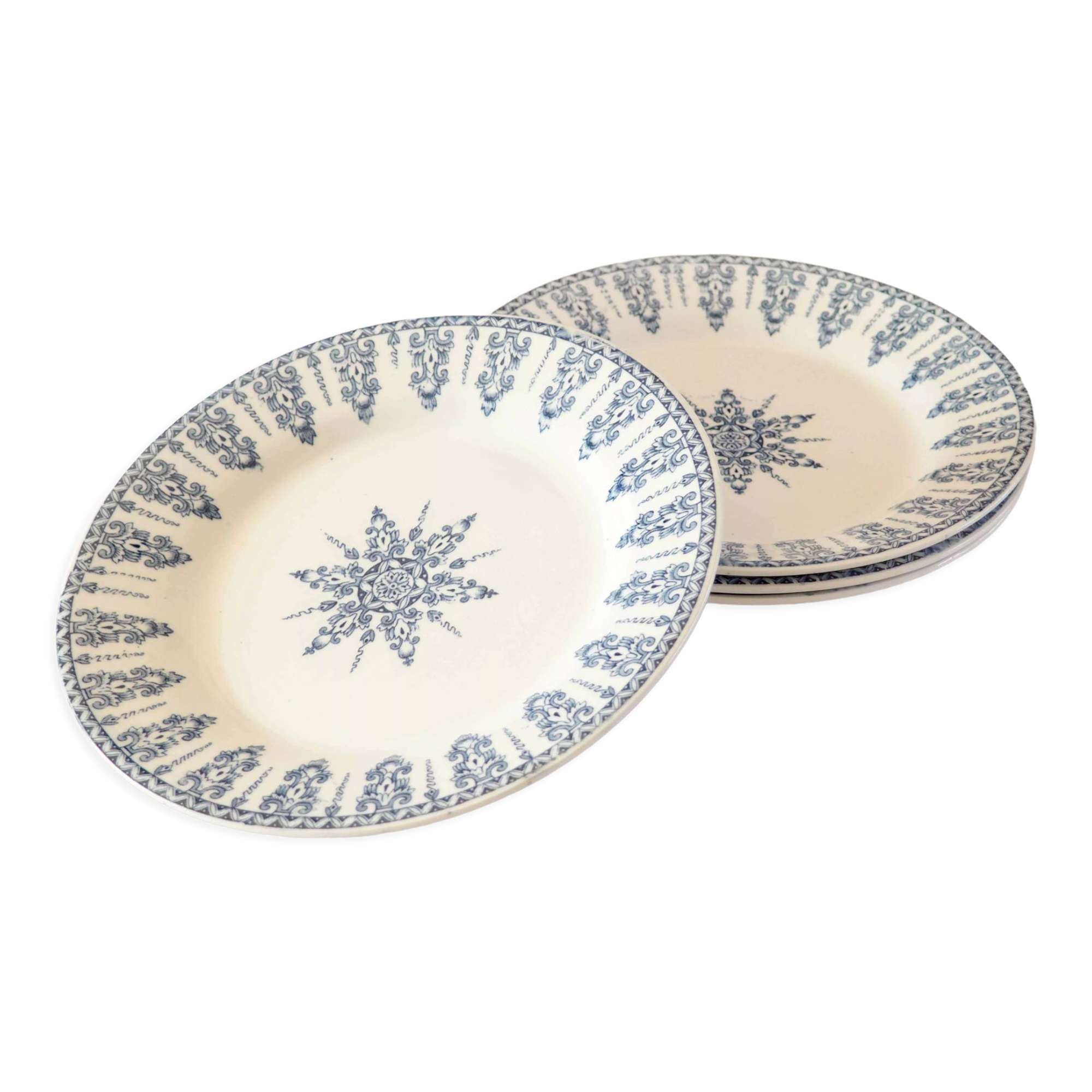 4 assiettes Terre de Fer modèle Annam