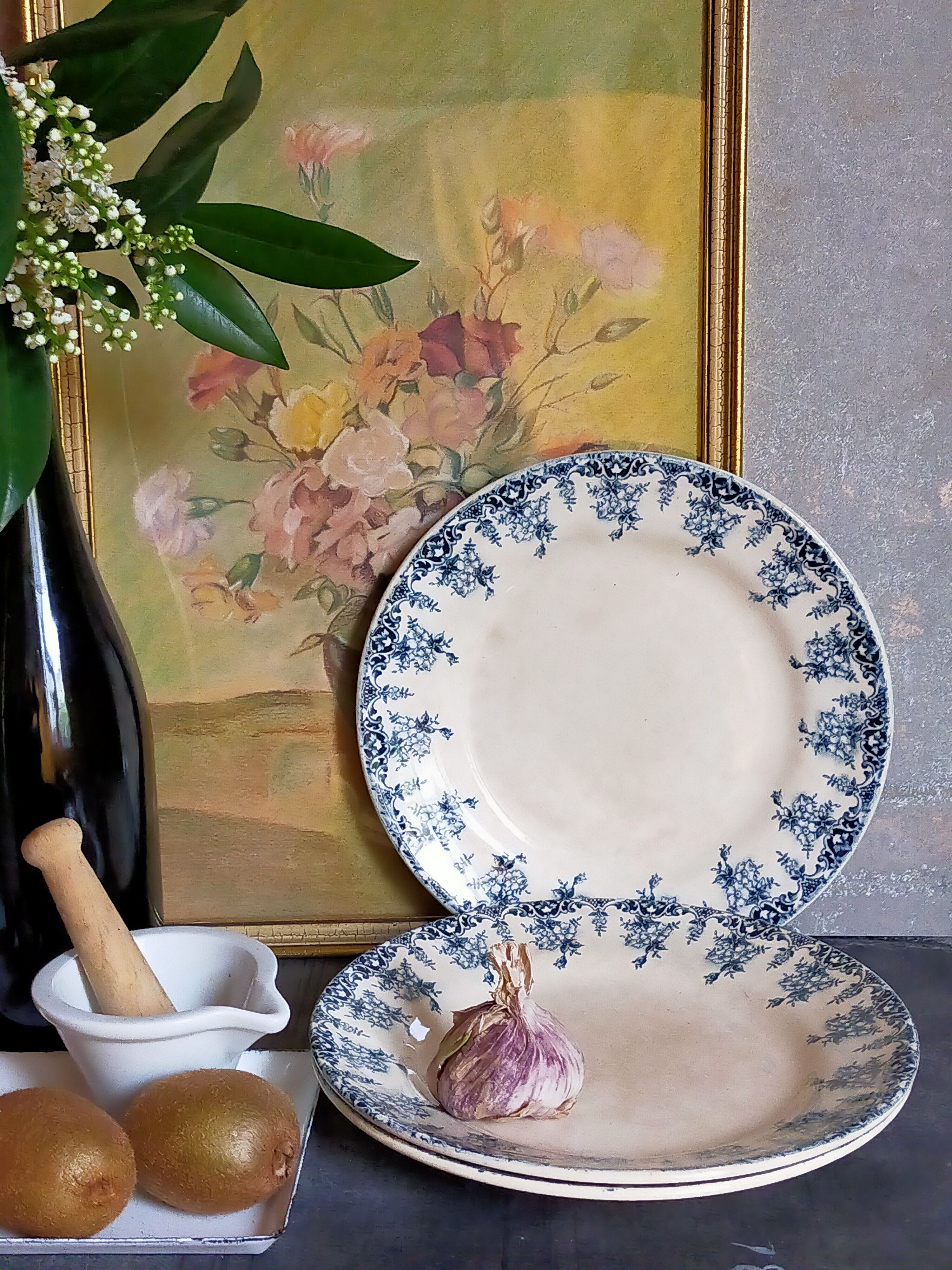 Three iron earth plates at the end of the 19th service "Primevère"