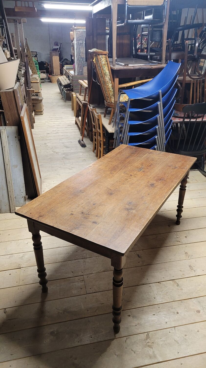 Table de bistrot restaurant en chêne massif ancienne, 1900s -1m53