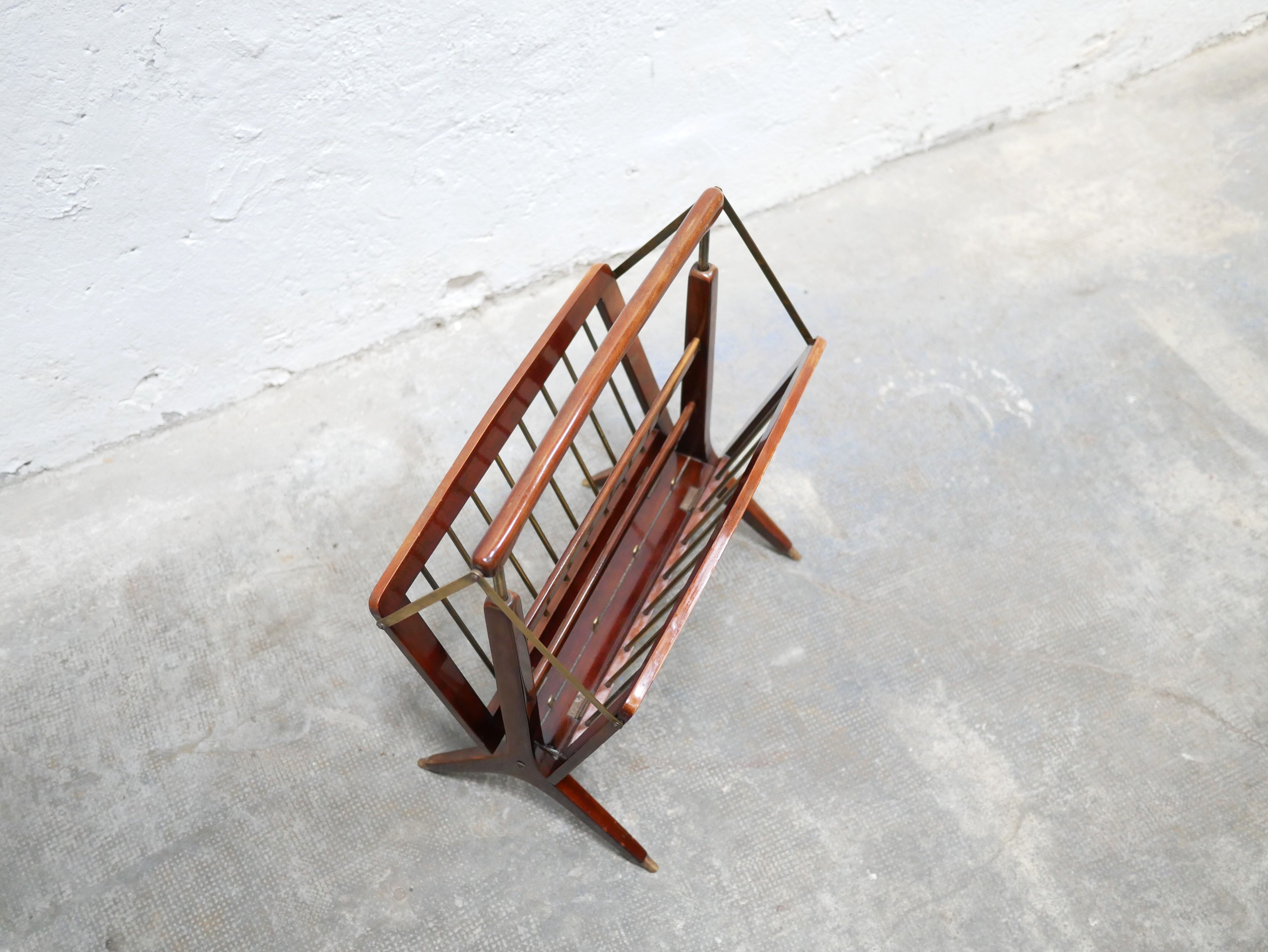 Porte-revues pliable en bois et laiton, Made in Italy