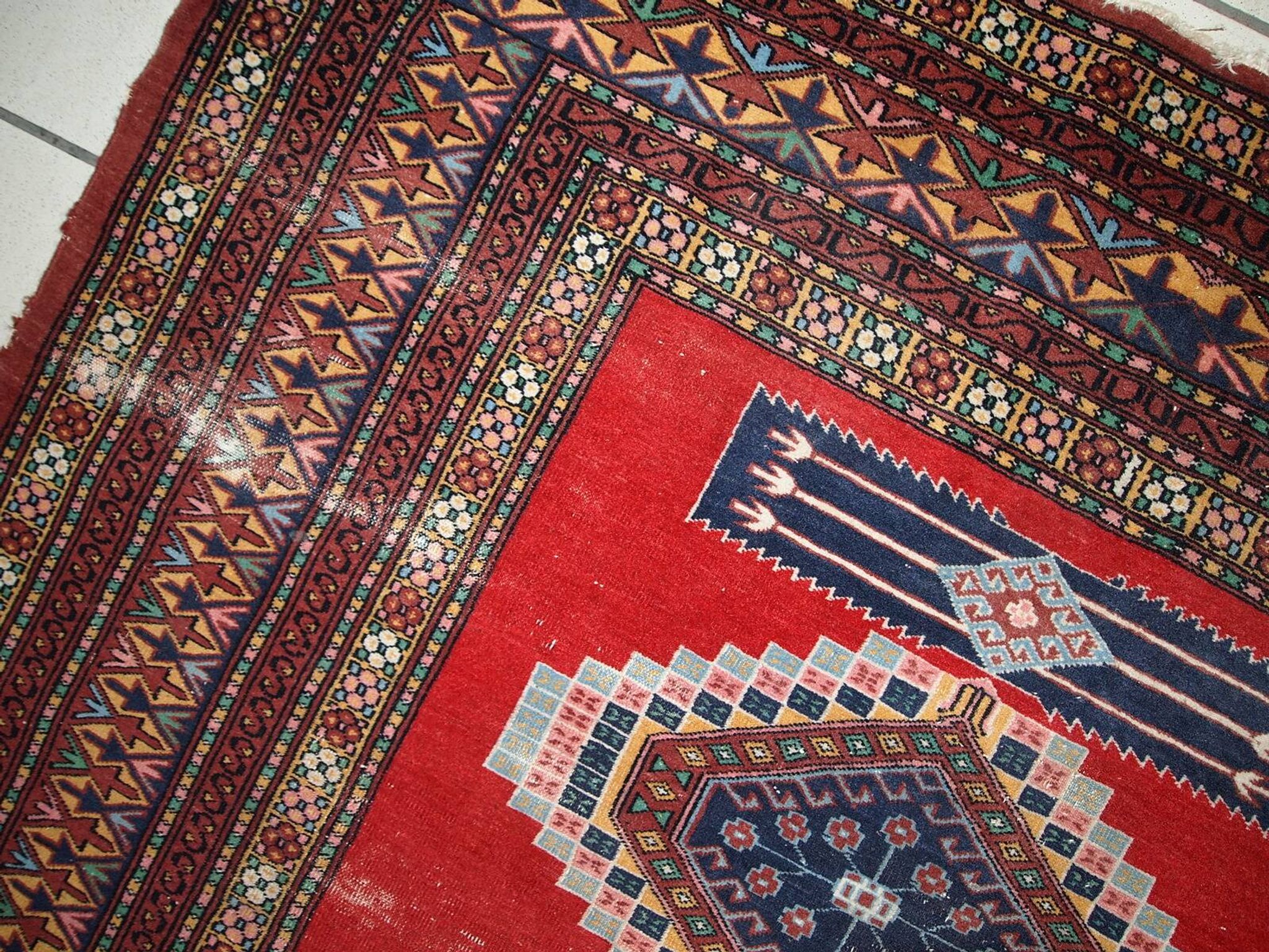 Tapis vintage fait main Bukhara ouzbek 128cm x 199cm (1960s)