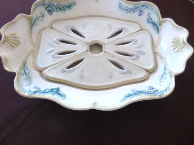 Antique asparagus dish in ceramic – removable drainer – art deco style