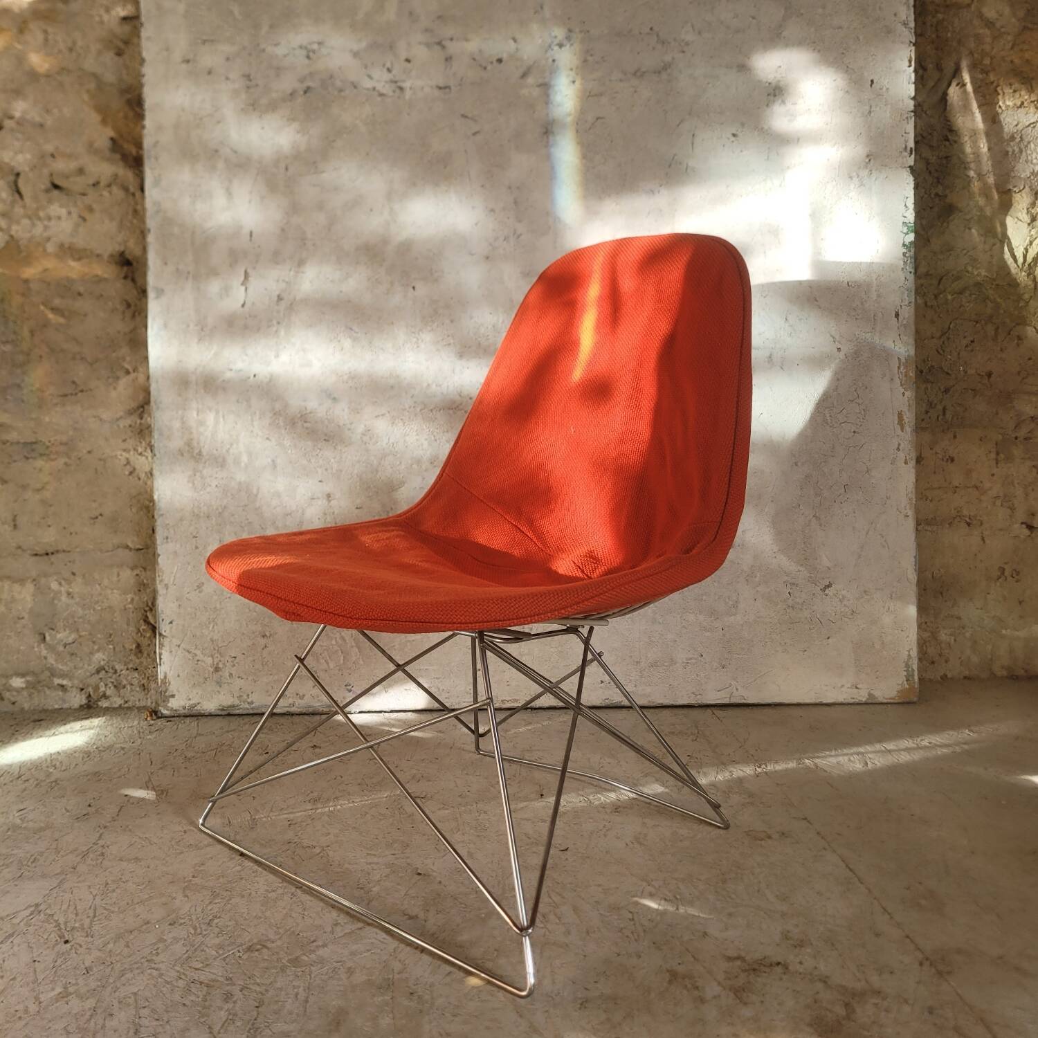 Lkr Eames chair, Herman Miller edition.