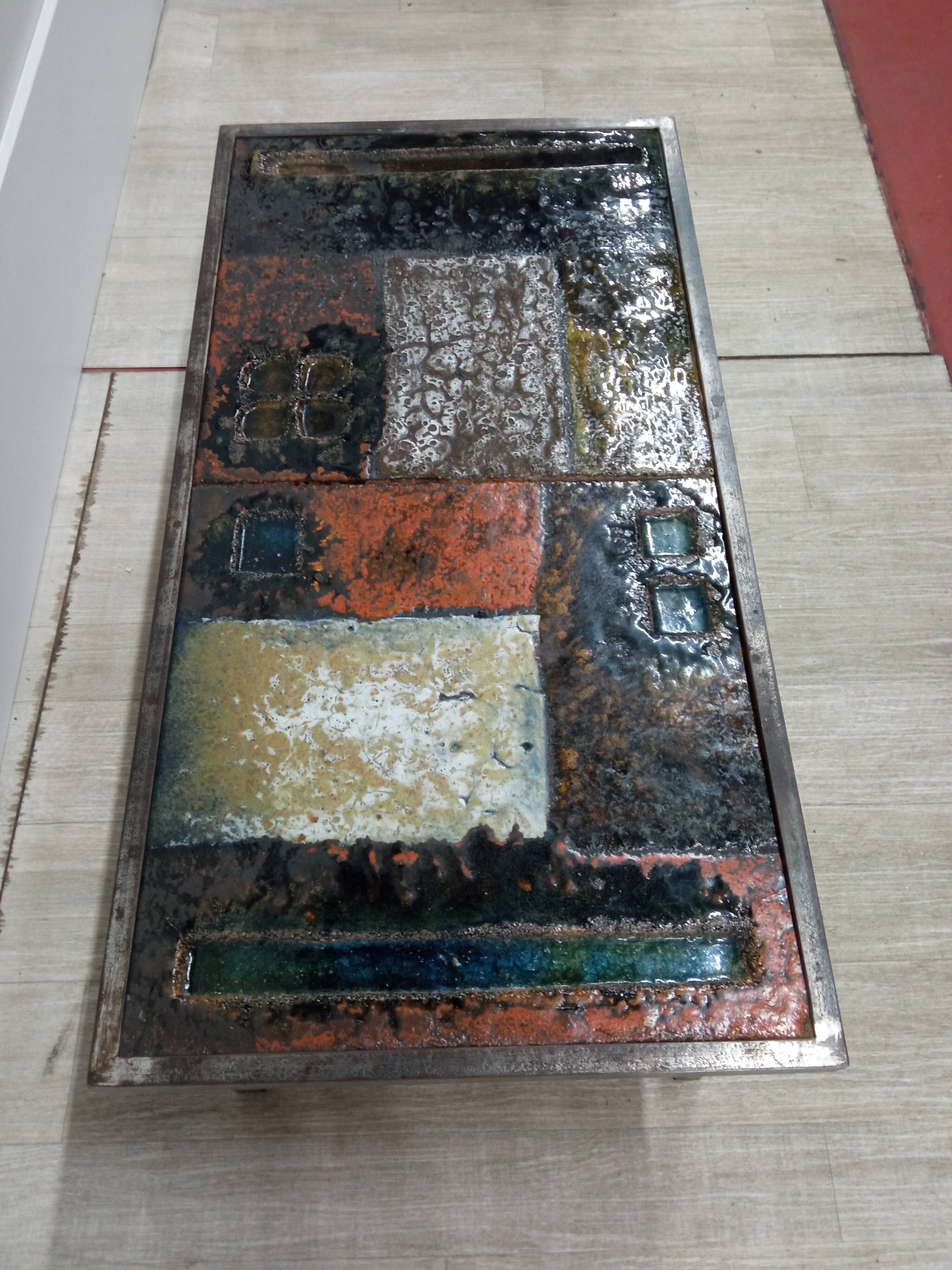 Coffee table in enamelled lava stone