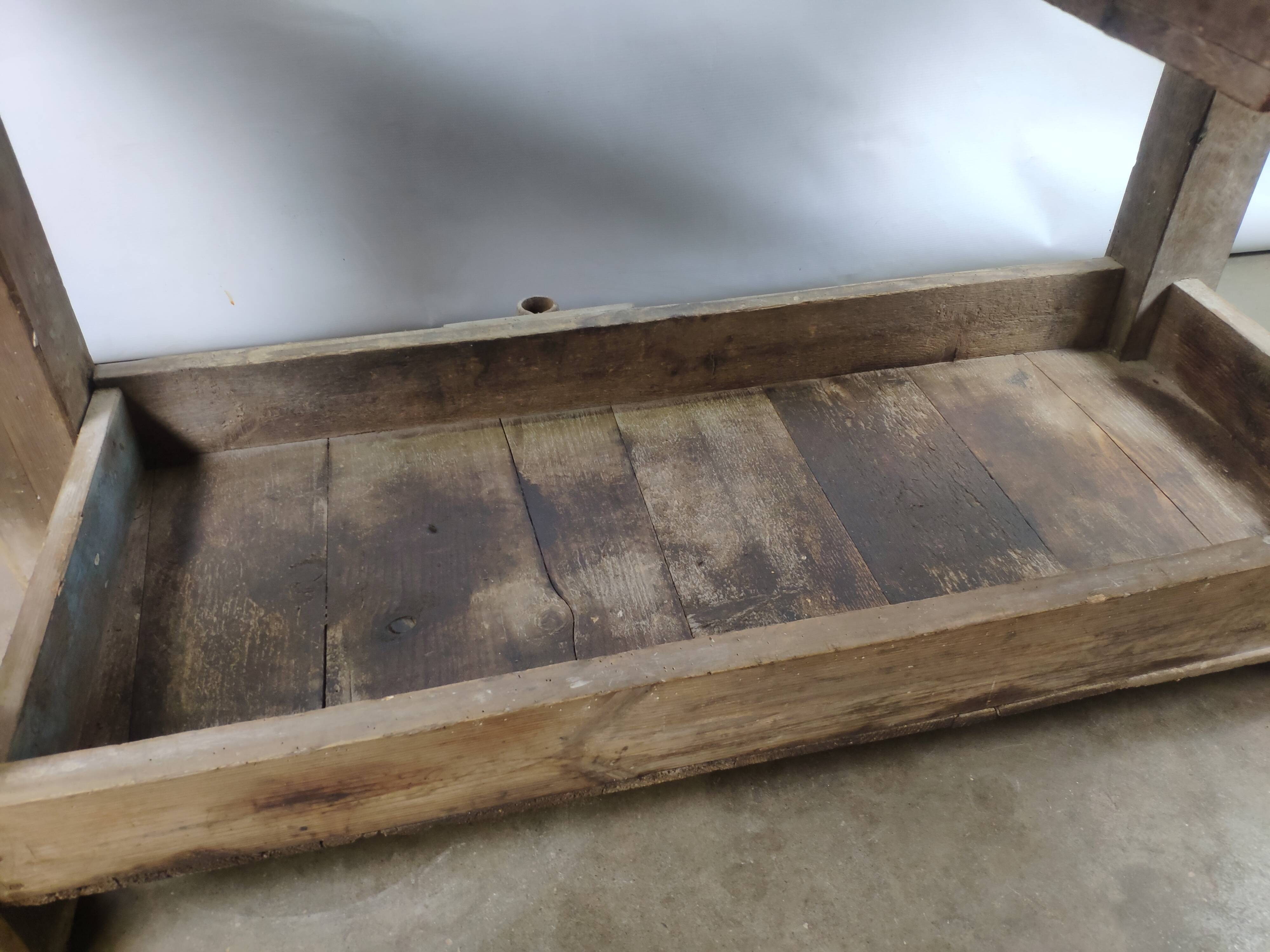 Etabli ancien en bois