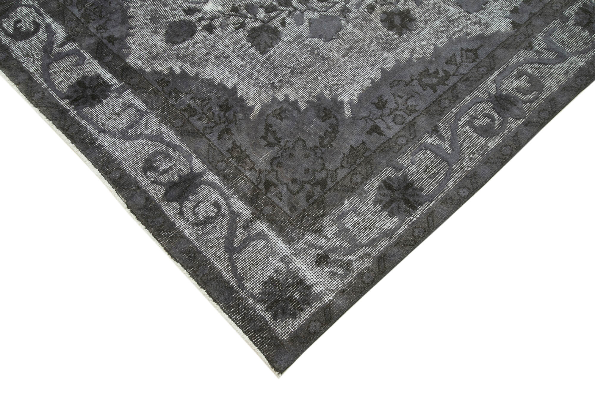 Hand-knotted carved anatolian 1970s 161 cm x 273 cm grey carpet
