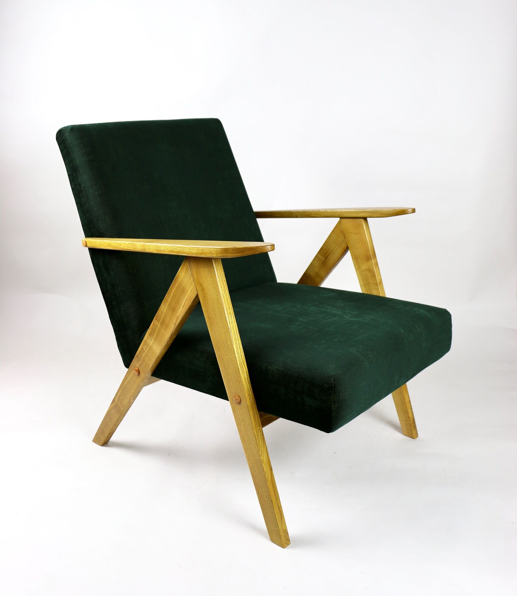 Fauteuil vintage velours verts Var B310 années 1970