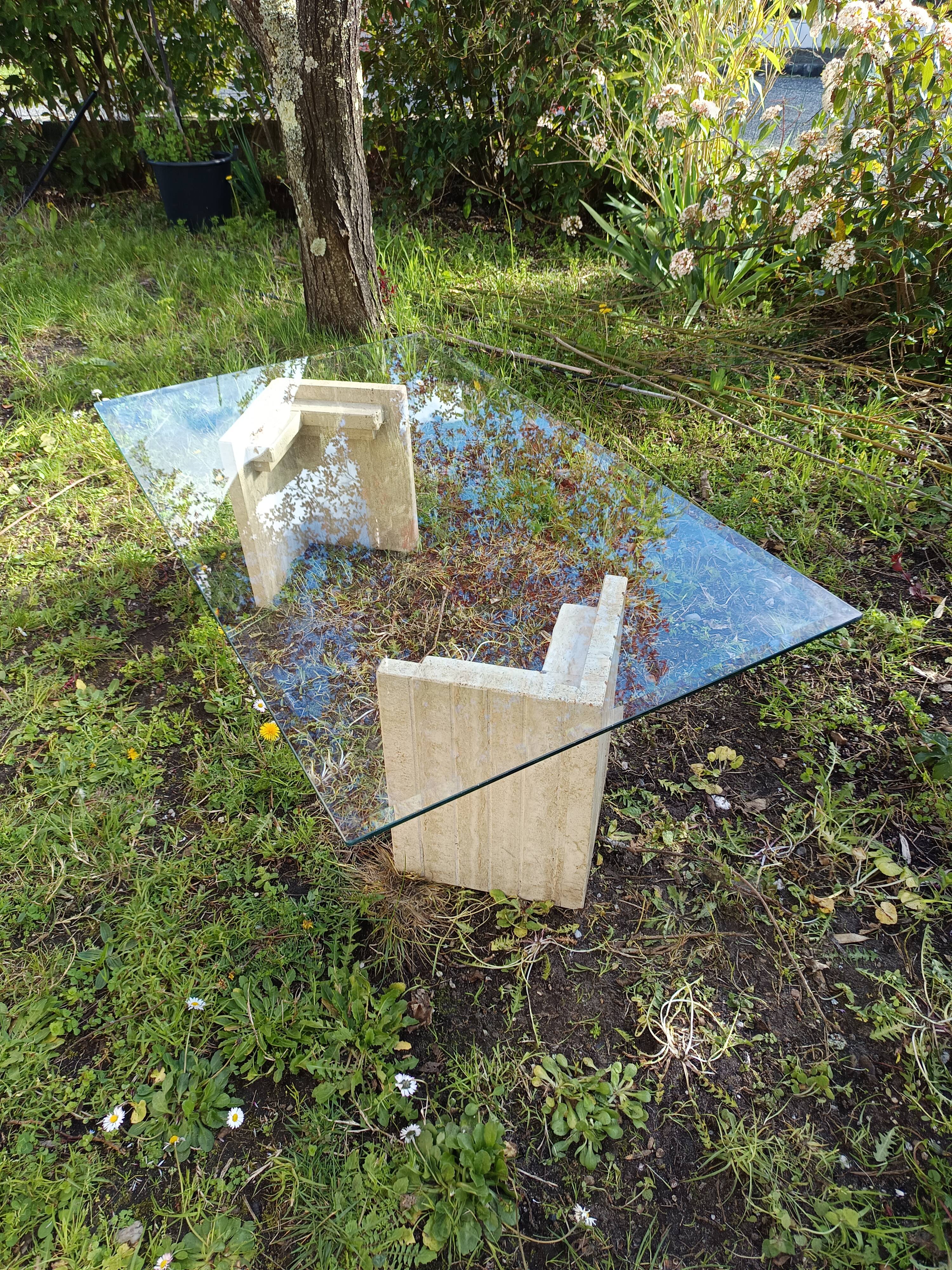 table basse design 1970 verre et travertin