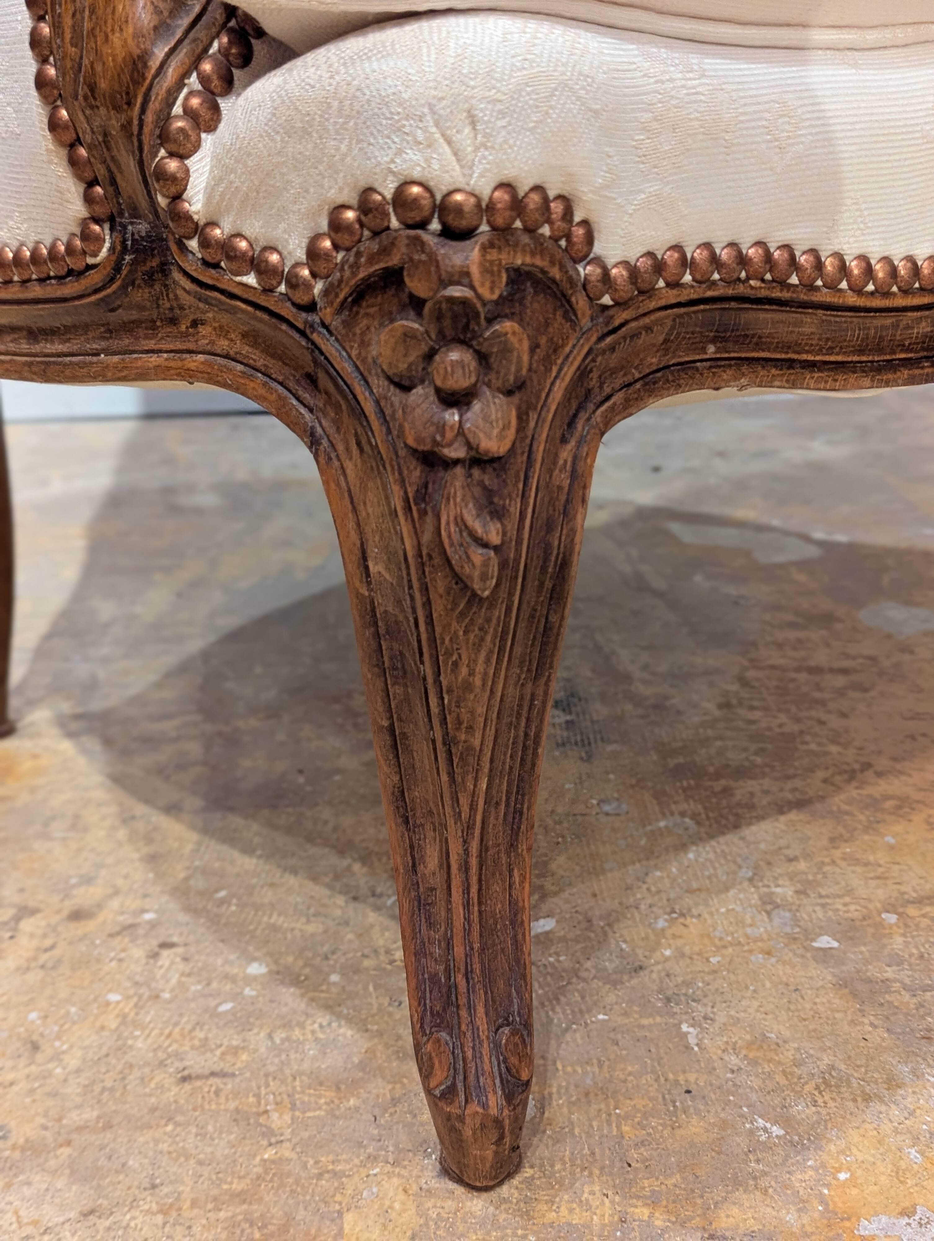 Paire de fauteuils bergères Louis XV