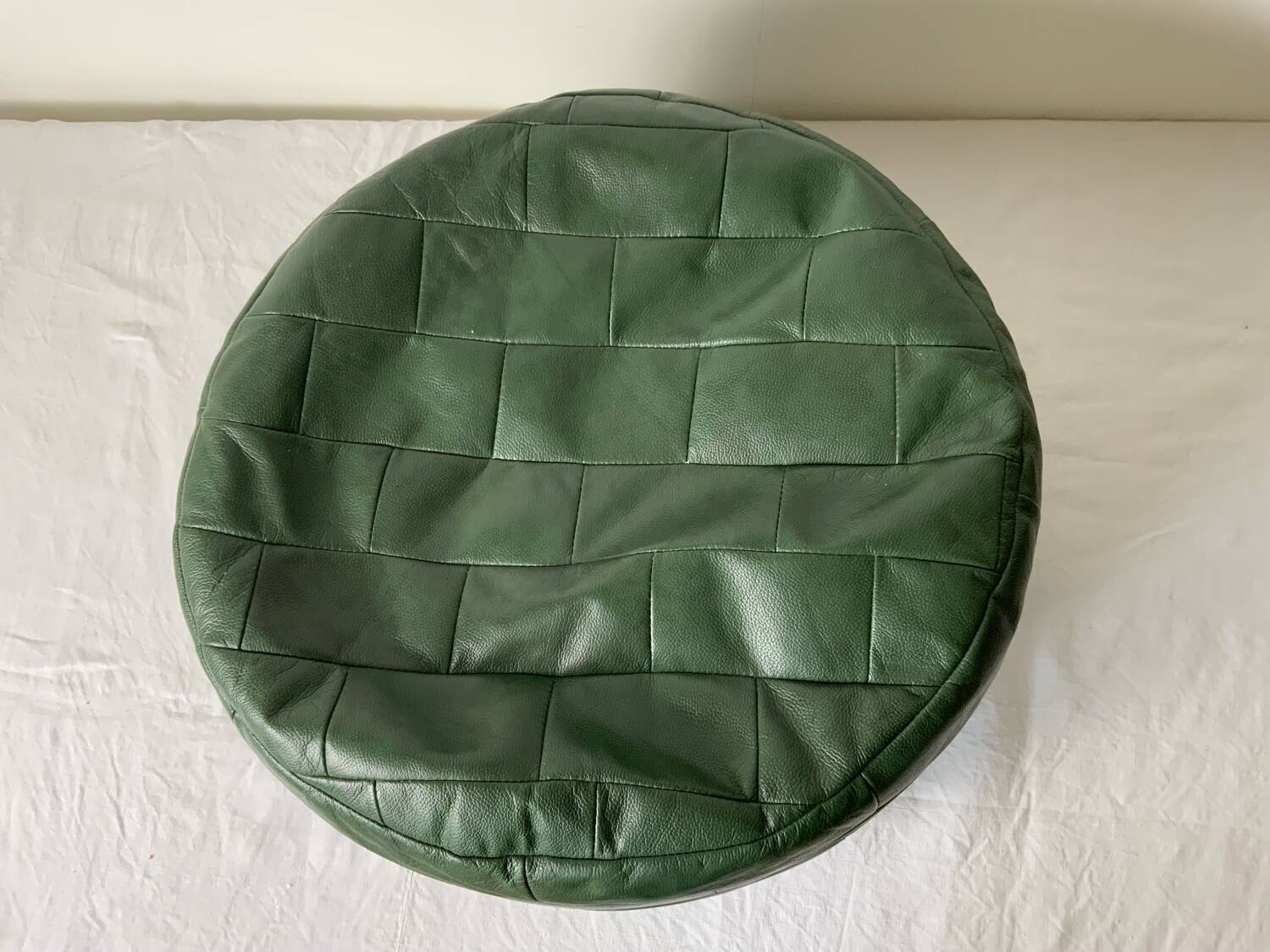 Vintage pouf