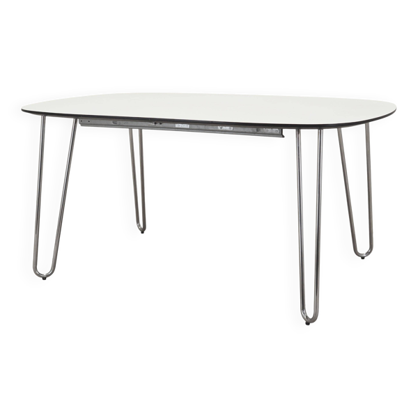Table blanche, design italien, années 1990, production : Italie