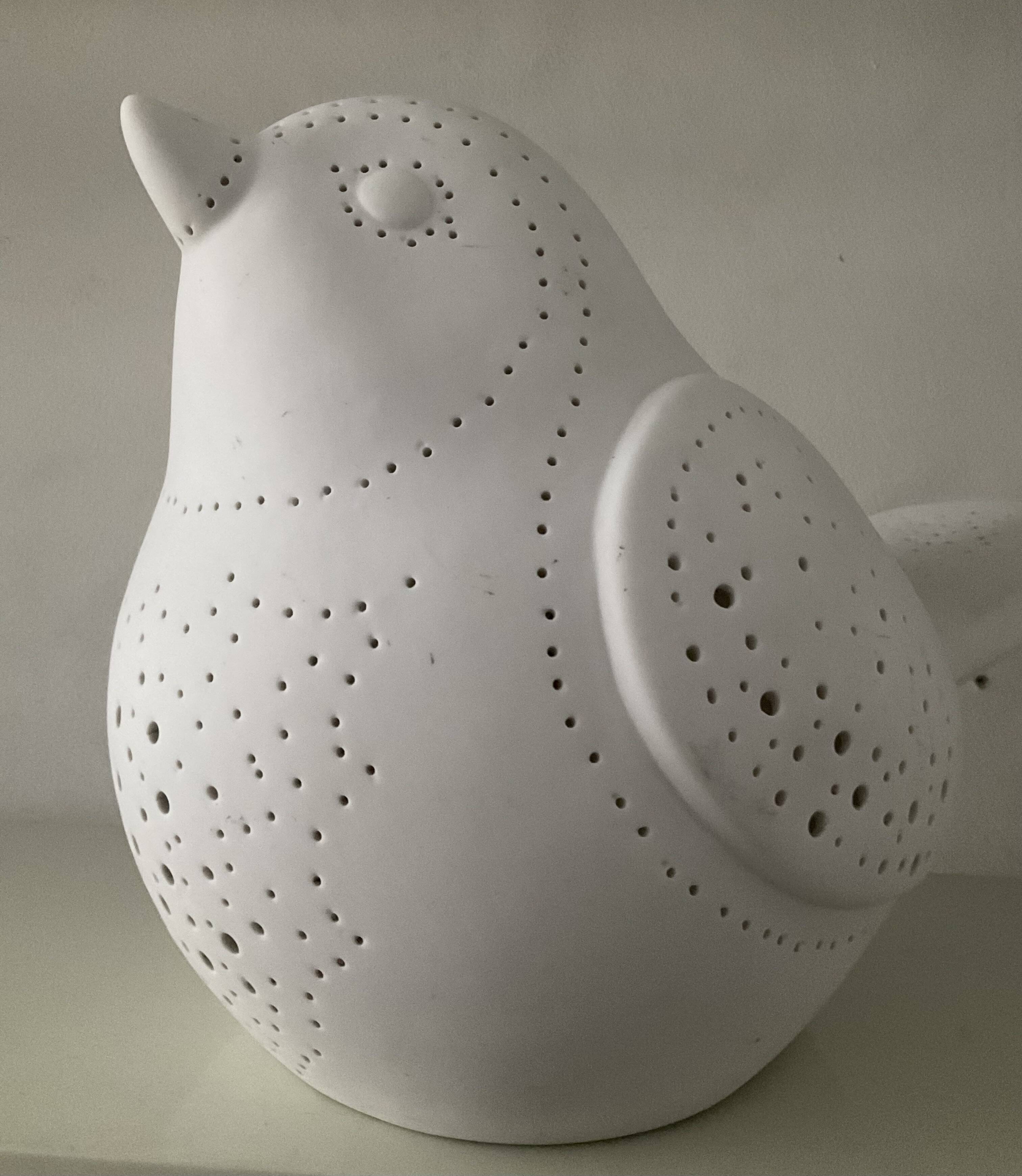 Lampe oiseau en porcelaine de biscuit