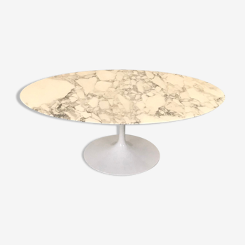 Tulip oval arabescato marble coffee table by Eero Saarinen for Knoll International 1990s