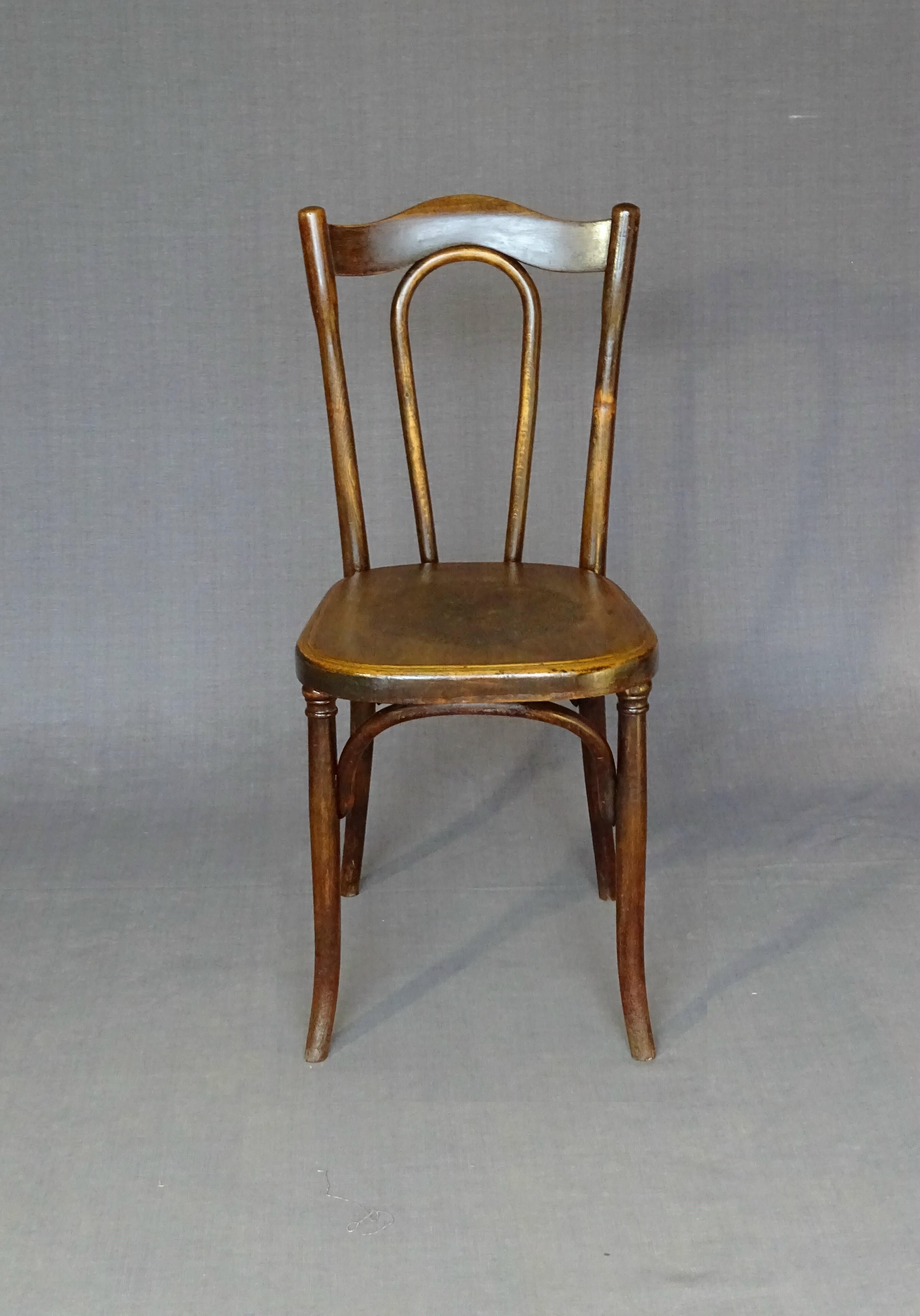 Bistro chair by fischel n°103 circa 1915 wooden seat