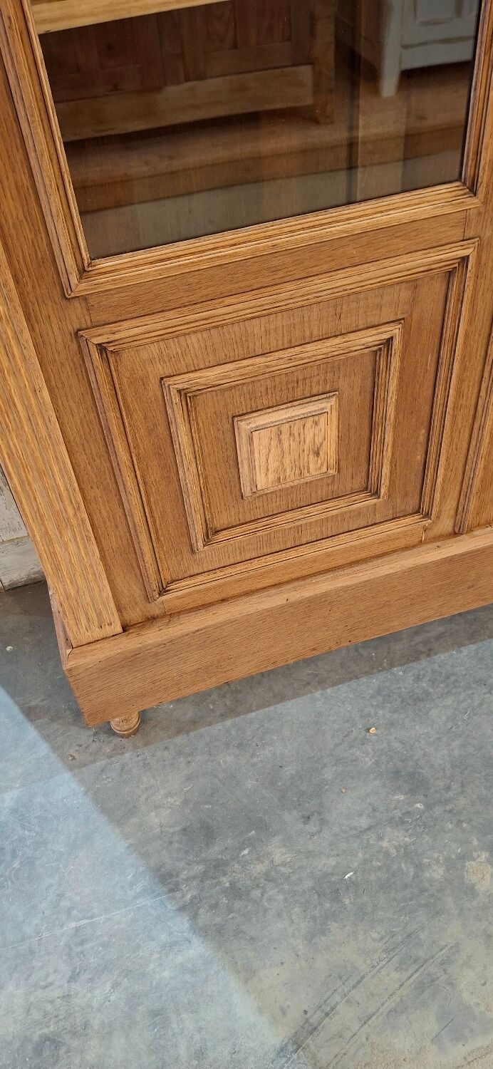 Antique display cabinet