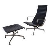 Model EA 124 + 125 Vitra Lounge Chair and Ottoman by Charles & Ray Eames