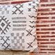 Handmade Berber wool cushion: Moroccan Kilim cushion (45x45cm)