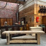 Very large workbench from the early 20th century.