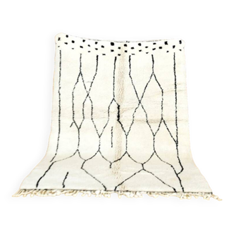 Beni Mrirt white rug 240 x 168 cm new