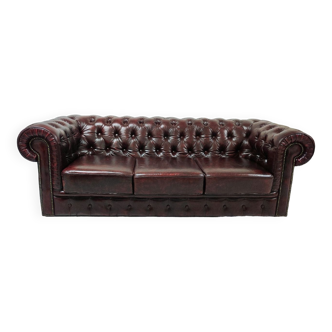 Chesterfield burgundy three-seater sofa