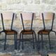 Chaises d'écoliers vintage