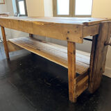 Carpenter's workbench