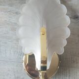 Art Deco shell leaf wall lamp