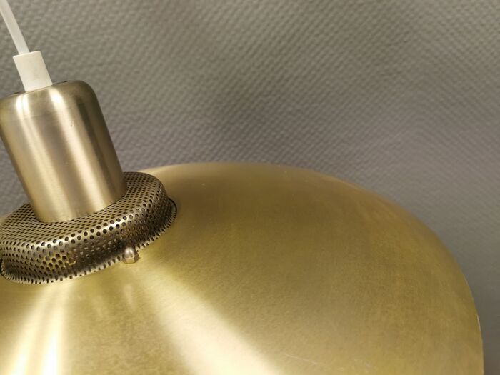 Scandinavian hanging lamp