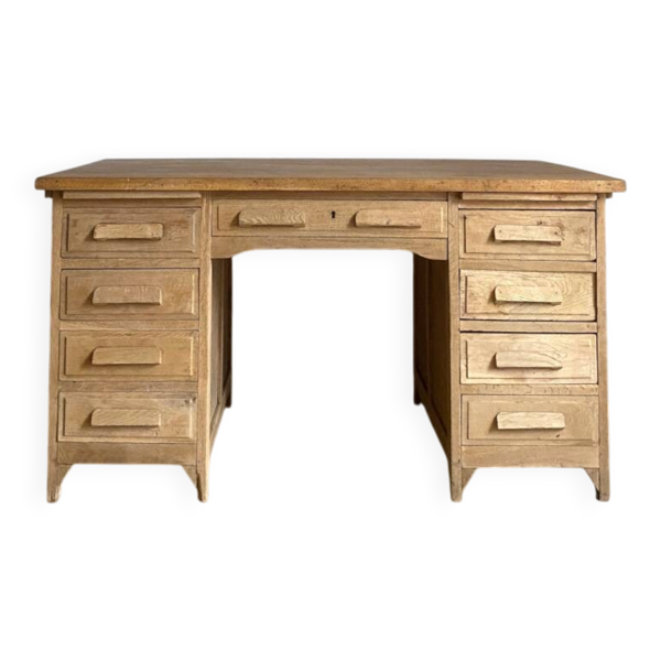 Ancien bureau de ministre