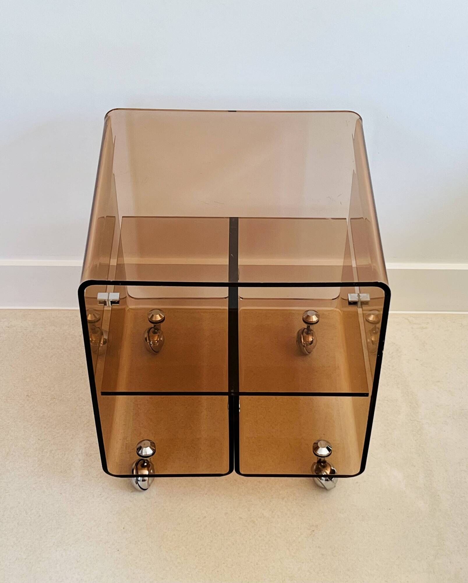Cubic coffee table on casters in altuglas by Michel Dumas, France 1970