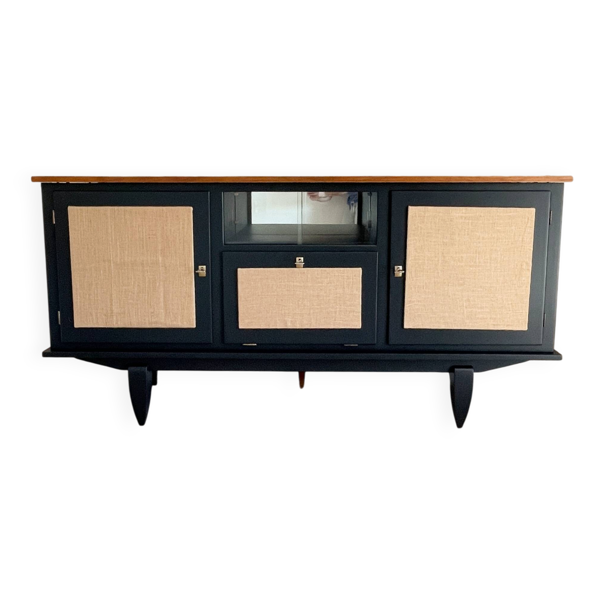 Revisited Vintage Enfilade