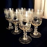 Suite of 6 cooked wine or port glasses in beautifully worked crystal tabletop art