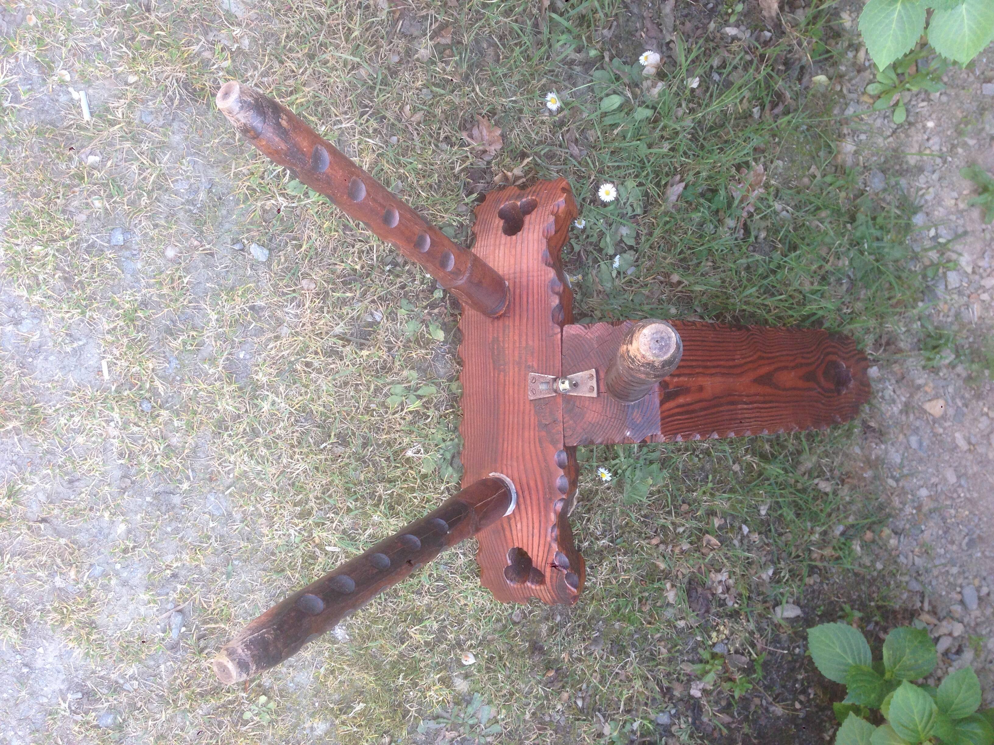 Brutalist tripod chair of conquistadors in fir and leather