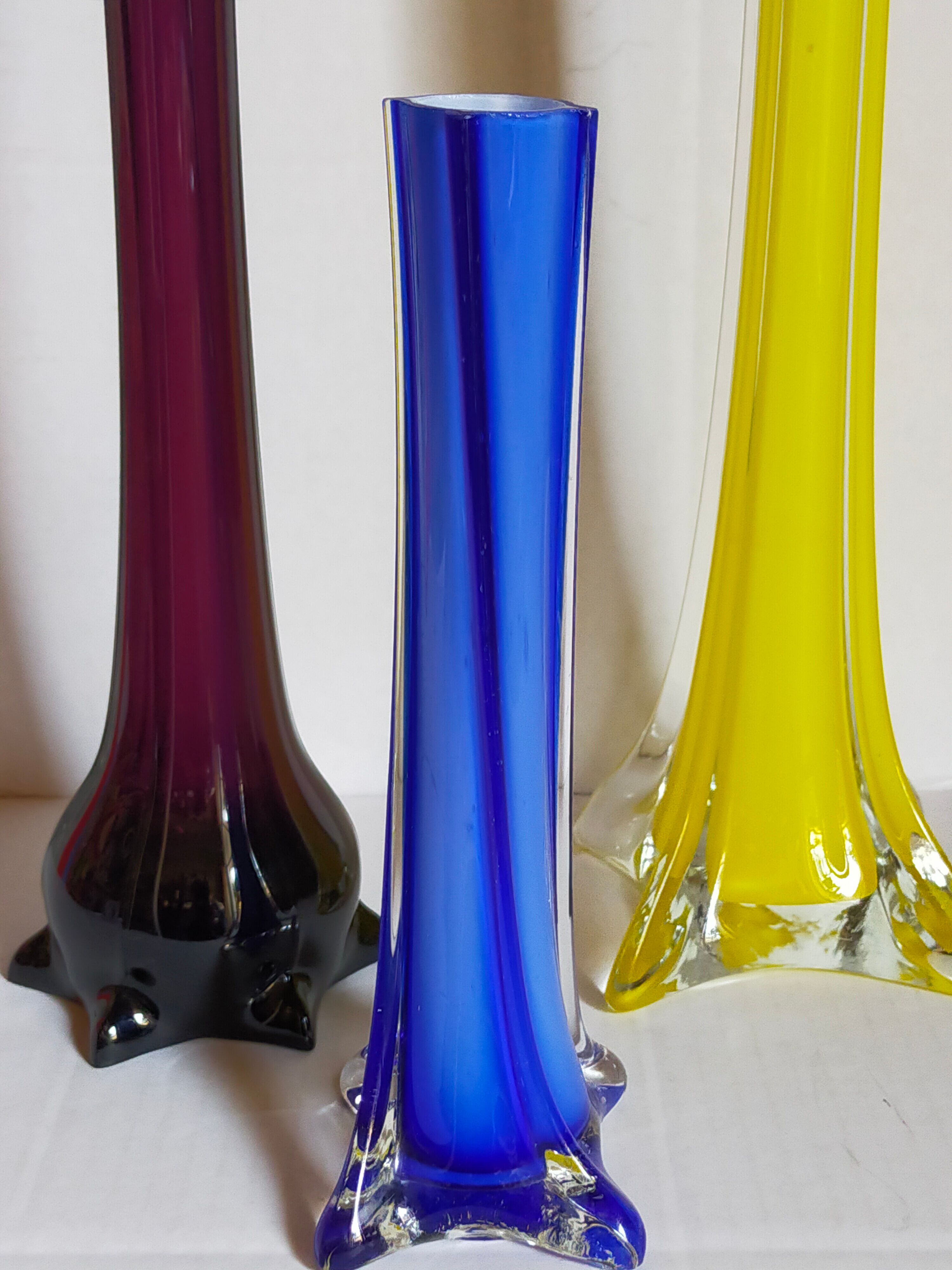 Trio of ancient stretched glass soliflores