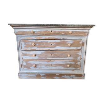 Louis-Philippe chest of drawers in walnut.