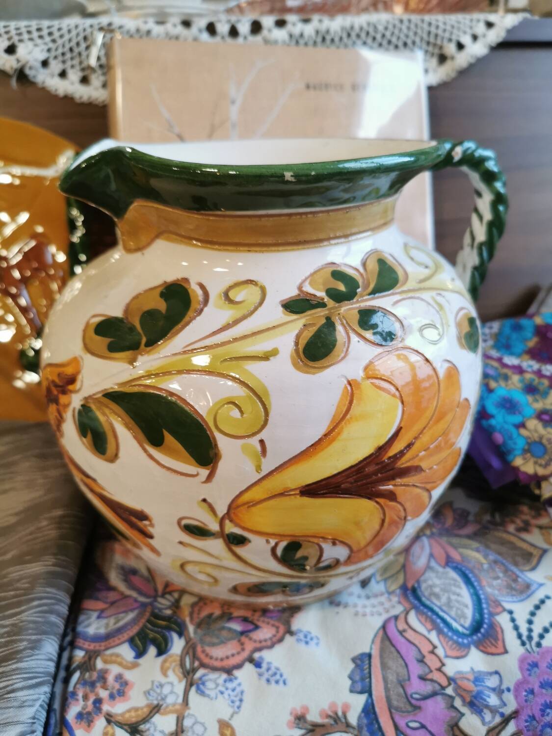 Pichet décoratif