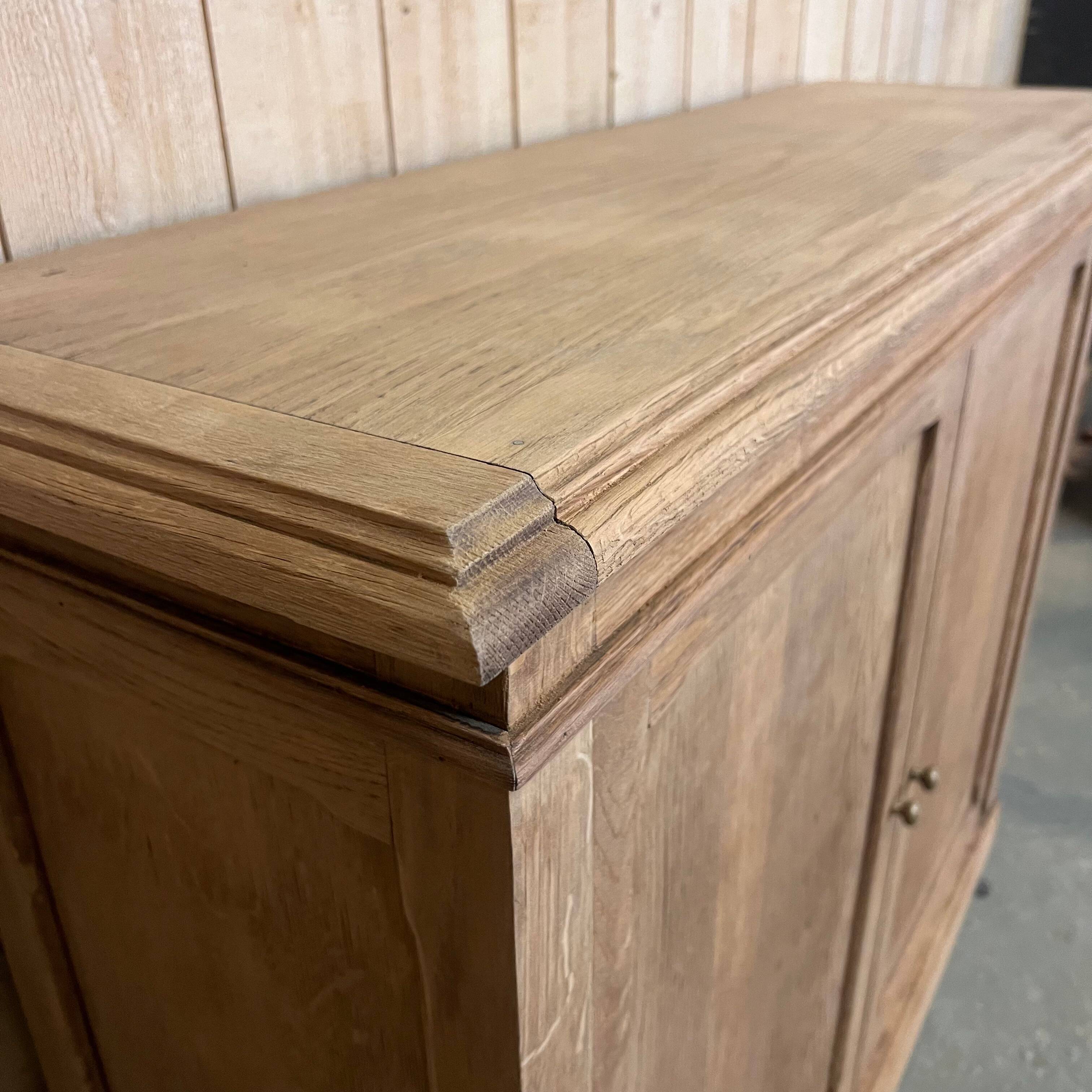 Parisian buffet in raw oak