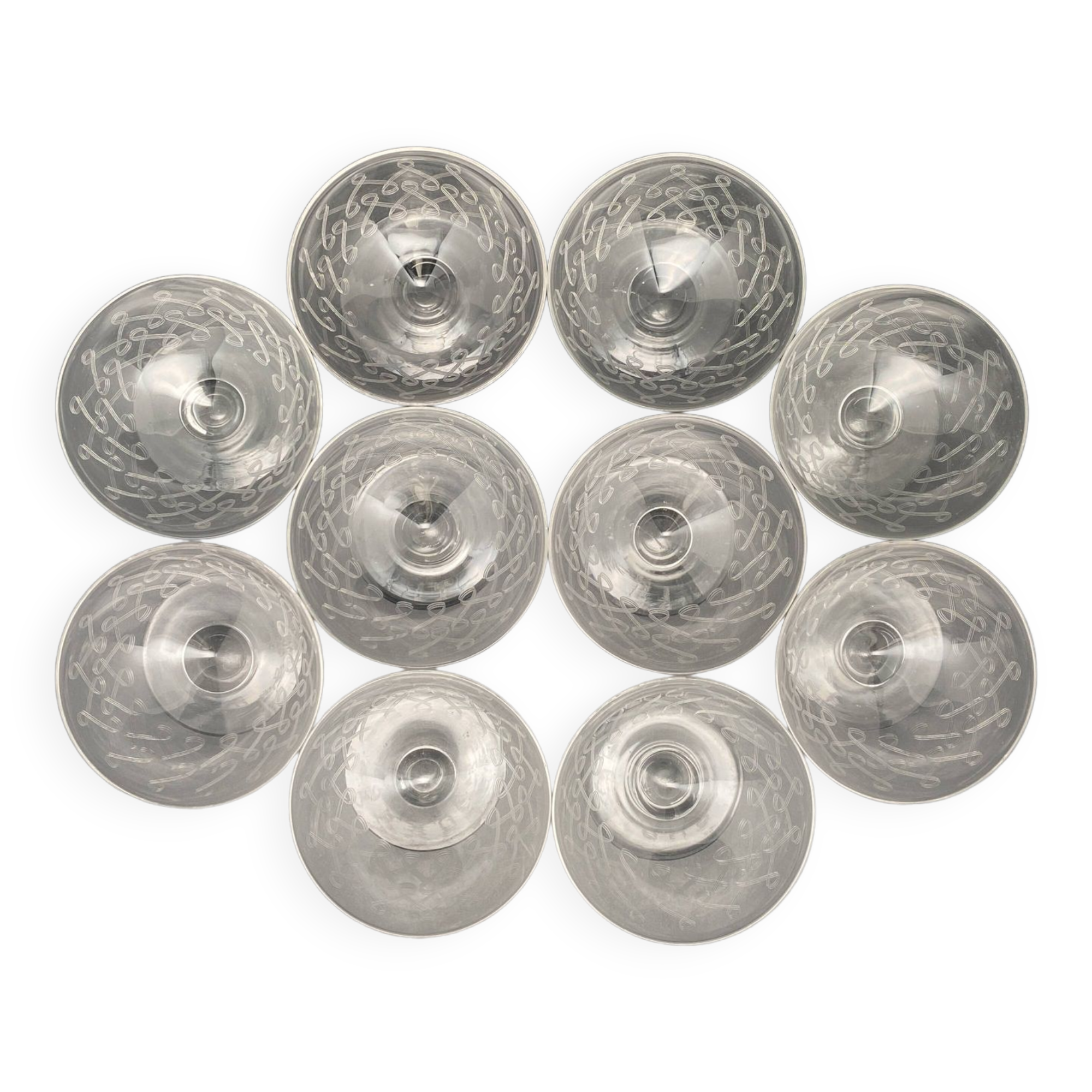 Chiseled crystal champagne glasses