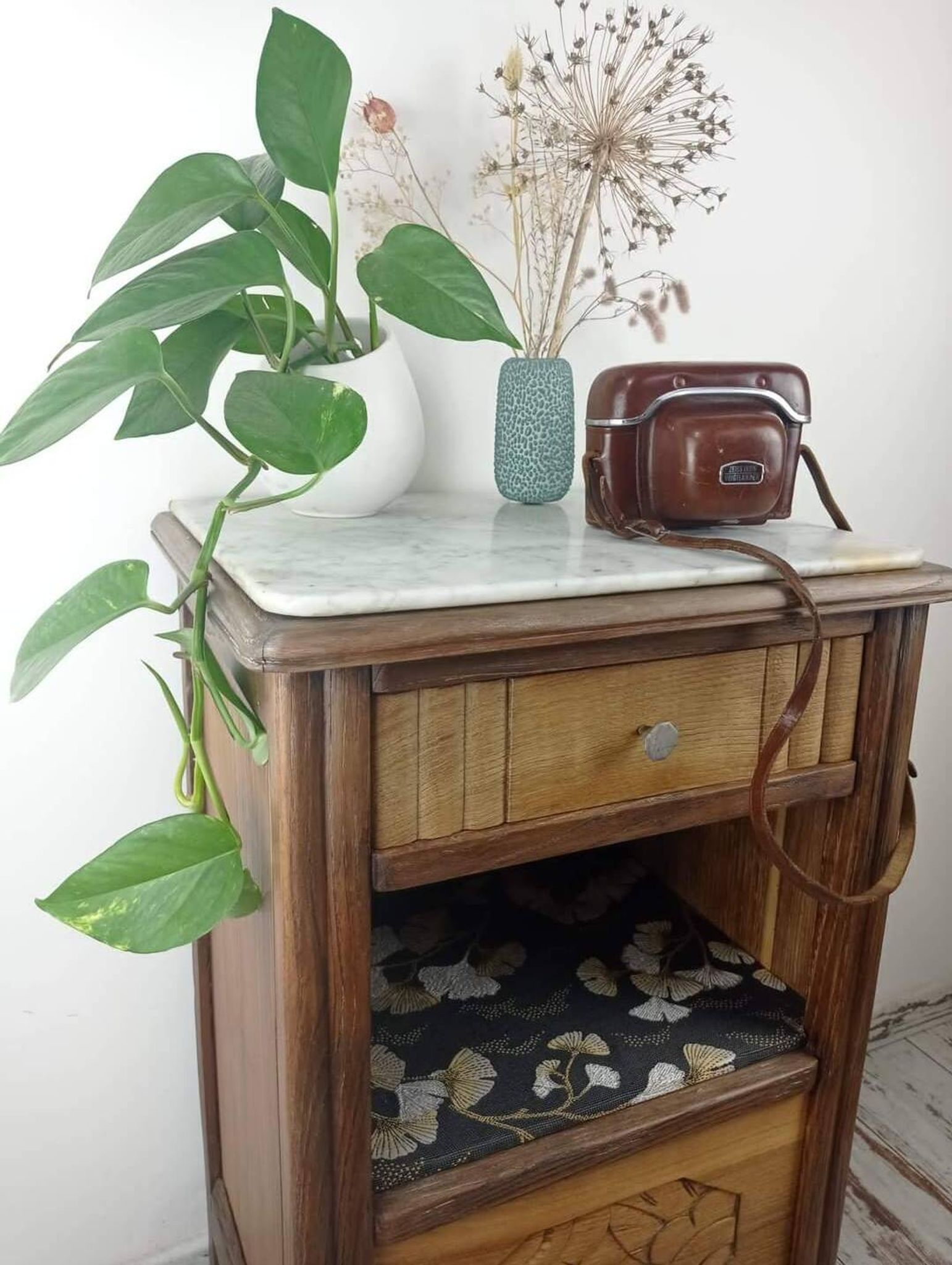 Ginkgo Table