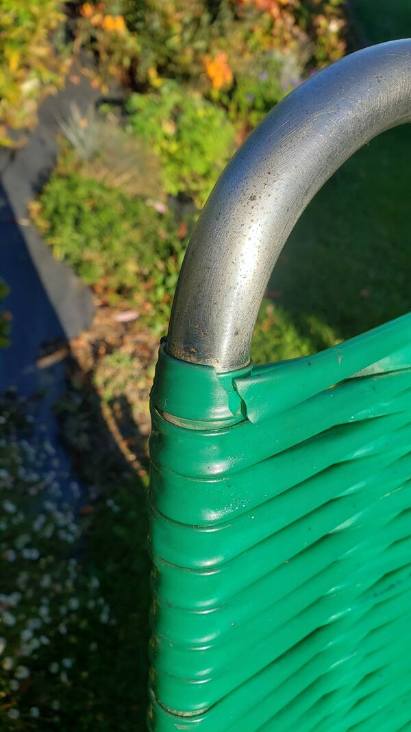 Ancienne chaise longue transat scoubidou