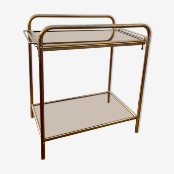 Serving unit with removable brass tray