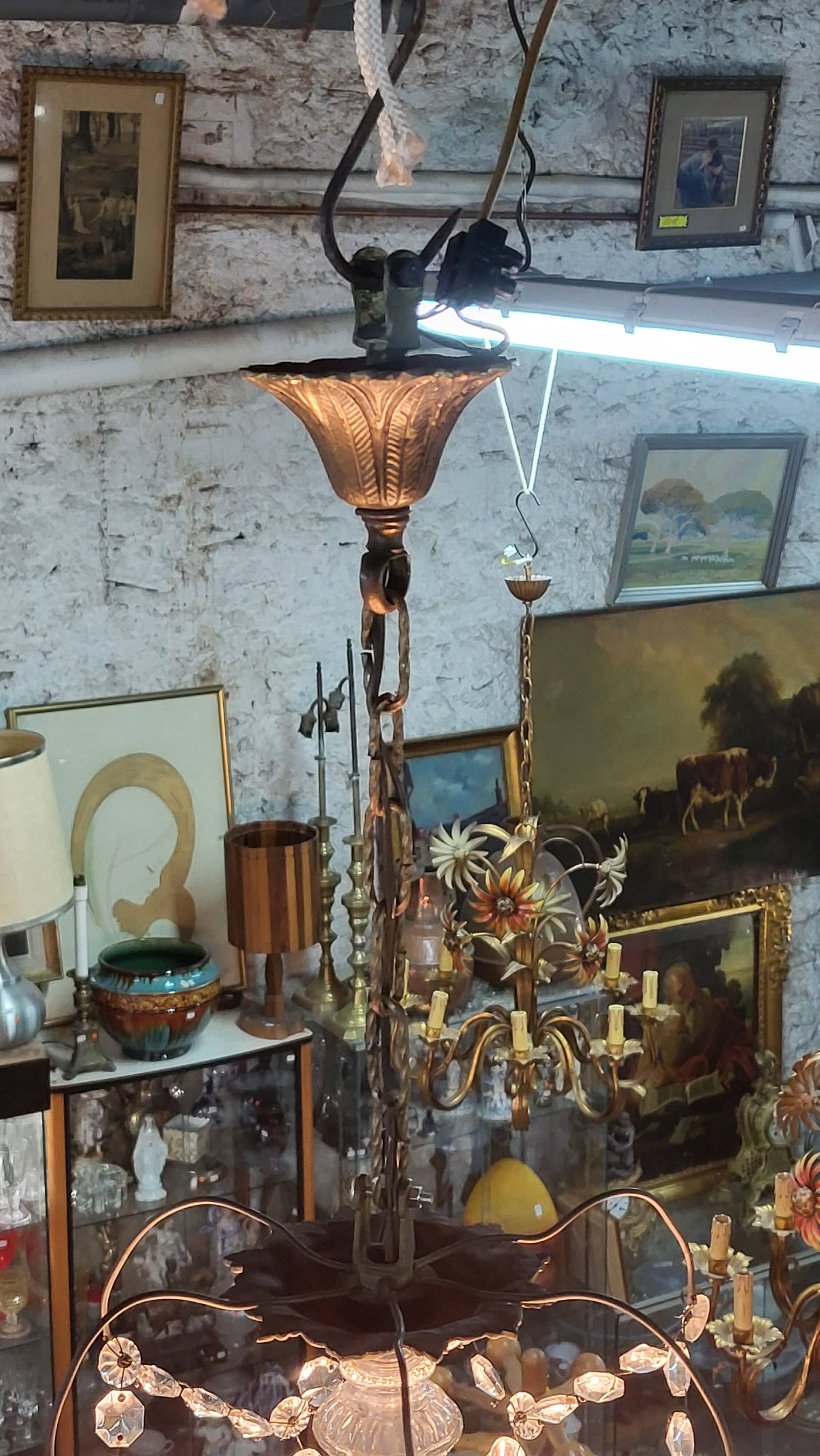 Chandelier with pendants 18 bulbs