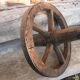 Roue de brouette ancienne
