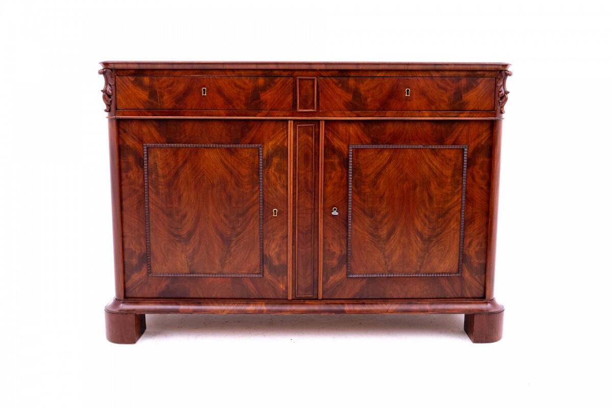 Chest of drawers, Northern Europe, late 19th century.