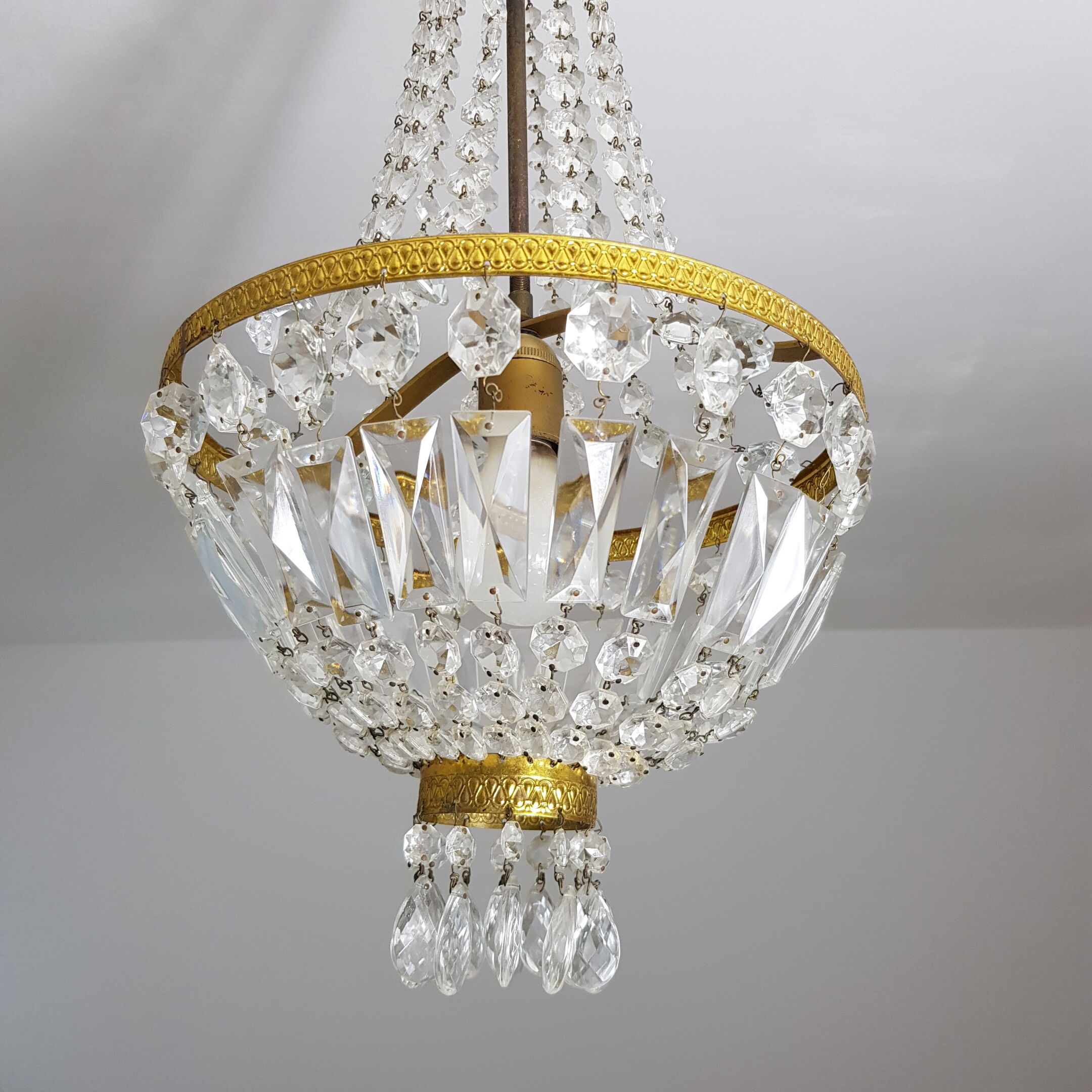 Basket chandelier with stamps