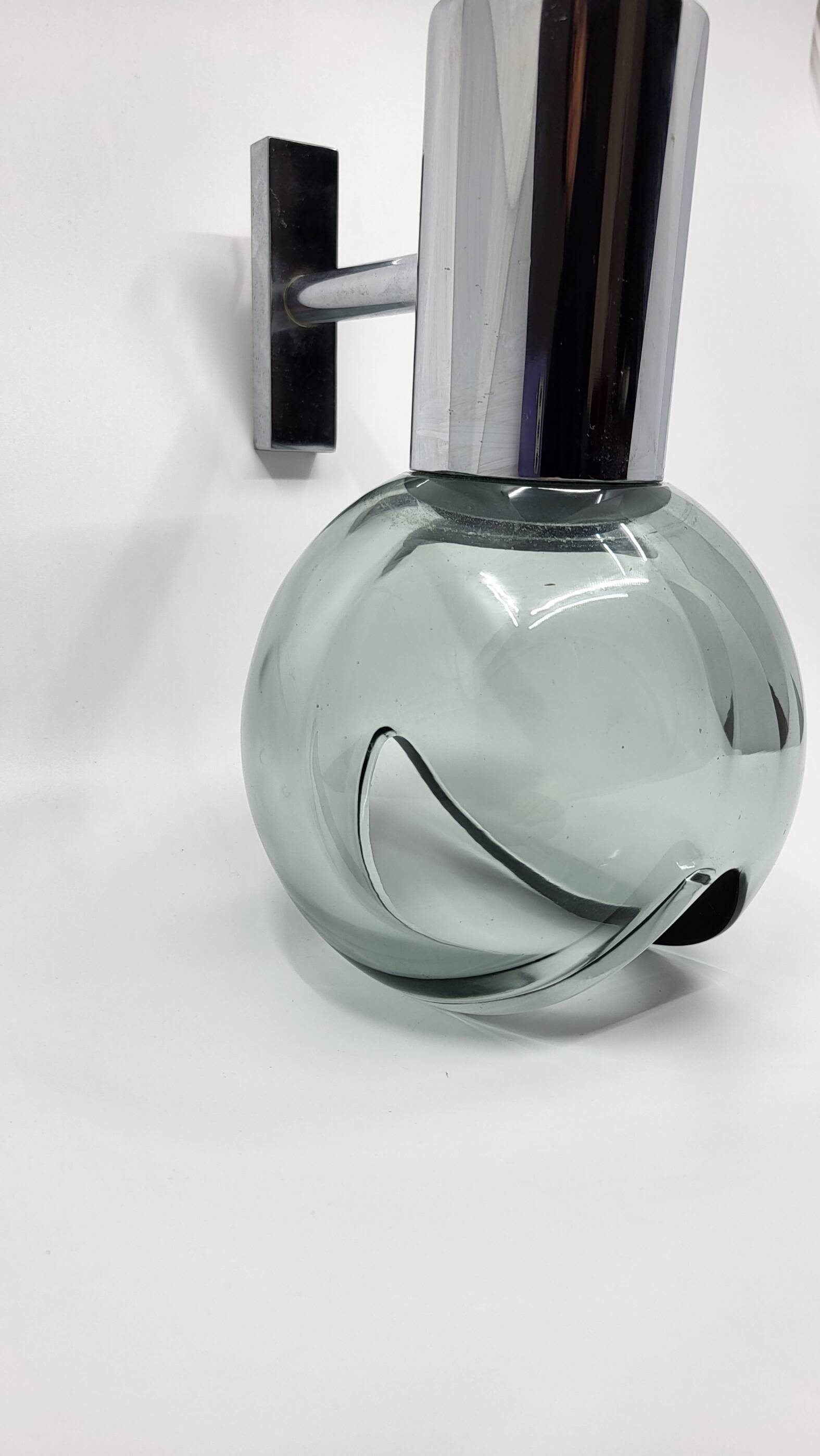 Glass and chrome wall lamp Eye Ball design Space Age Italy 1970