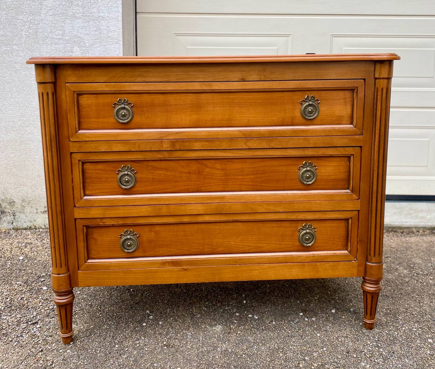 Magnificent Louis XVI style chest of drawers with three drawers