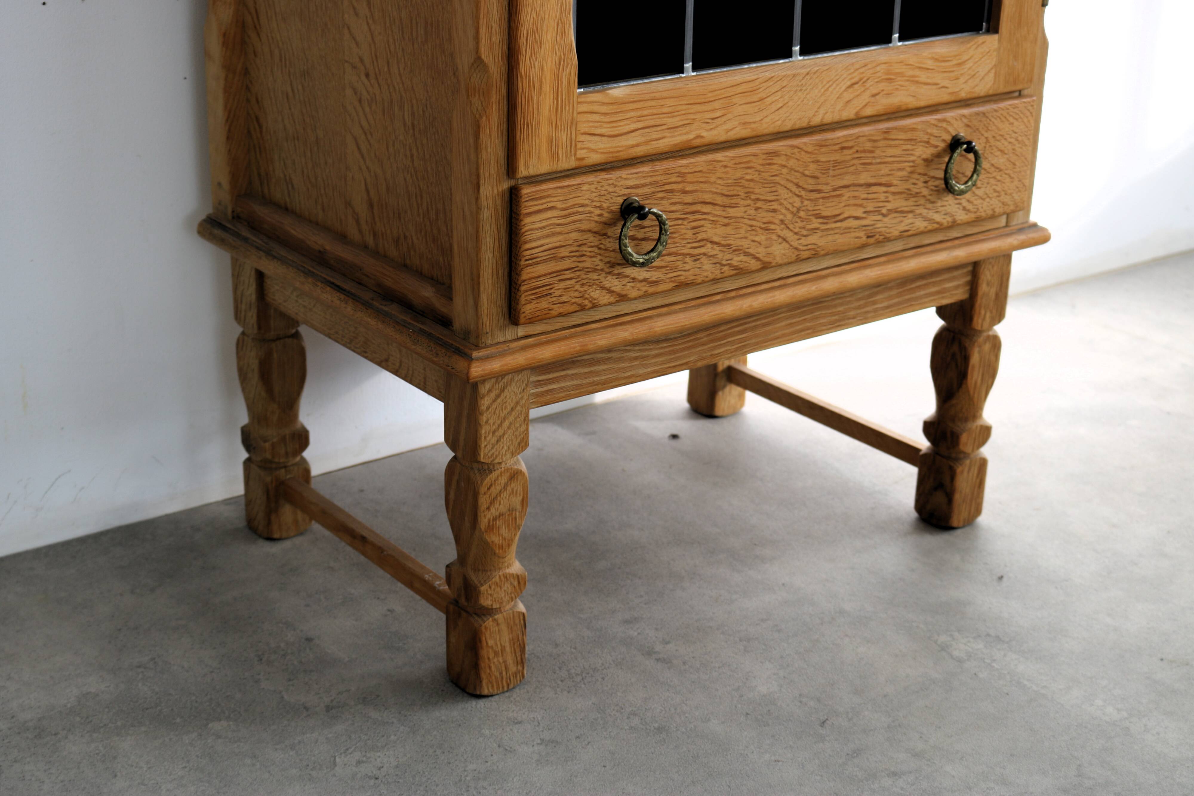 Table de chevet vintage en chêne Kjaernulf