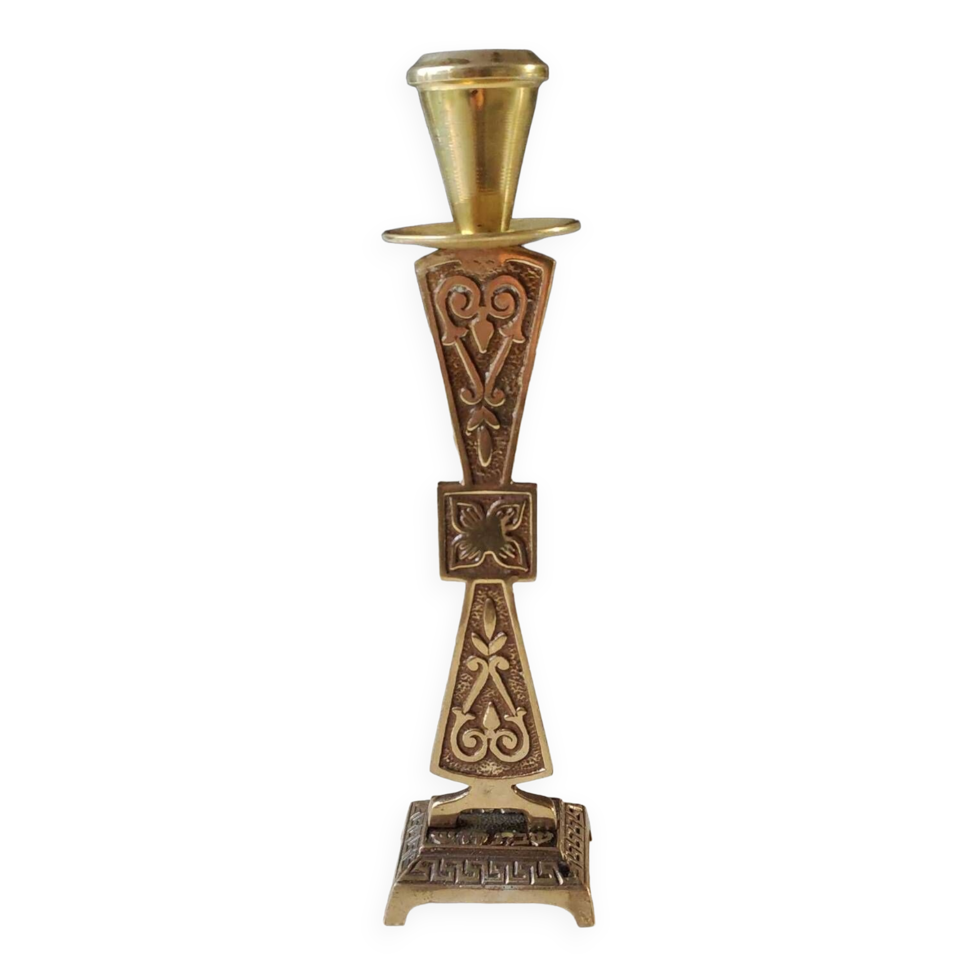 Hebrew/Jewish Flambeau candle holder, engraved Israel. In brass with an old gold patina. Floral patterns/25 cm